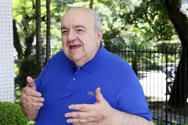 Rafael greca (dem) foi reeleito prefeito de curitiba neste domingo. Prefeito Rafael Greca E Internado Para Cirurgia No Abdomen Parana G1