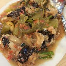 Menu kodok kodok goreng mentega / asam manis rp. Koloke Sayur