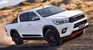 2017 toyota hilux trd pack brings enhanced look for australia carscoops toyota hilux toyota suv toyota cars