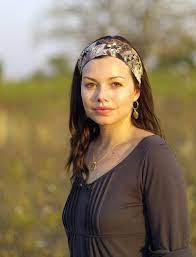She made her 1 million dollar fortune with schief gewickelt, die weisheit der wolken. Picture Of Cosma Shiva Hagen