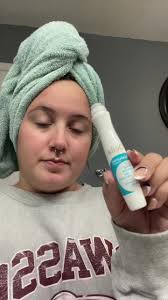 Alee Wilson's Instagram, Twitter & Facebook