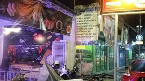 Berikut ini tempat kuliner di batang yang paling tempat wisata kuliner di batang paling pertama yang saya rekomendasikan adalah raja sate h. 12 Cafe Restoran Rumah Makan Favorit Di Batang Ranggawisata