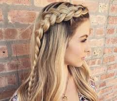 Besides, it can be a great savior for your. Straight Hairstyles With A Braid Easy Braid Haristyles