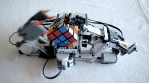 Der roboter cubestormer 3 löst einen zauberwürfel in einer zeit von 3,253 sekunden. Lego Mindstorms Oder Wie Ich Lernte Mich Unfahig Zu Fuhlen Spreeblick