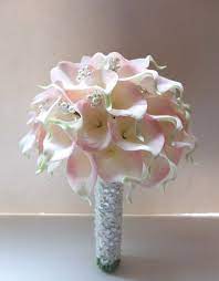 17 piece package wedding bouquets bridal silk flower white black calla lily. Calla Lily Bouquet Blush Pink Calla Lilies Pearls Crystals Bouquet Bridal Bouquet Wedding Bouquet Silk Flower Bouquet Boho Wedding Calla Lily Bouquet Wedding Pink Calla Lilies Lily Bouquet
