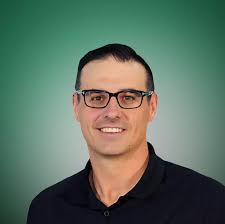 Teresa Innis's Instagram, Twitter & Facebook