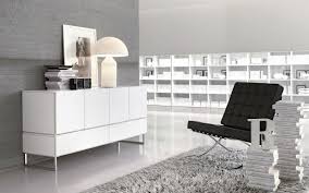 Weisses Sideboard In Hochglanz Fur Eine Moderne Einrichtung Sideboard Weiss Anrichte Weiss Esszimmer Weiss