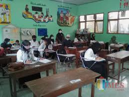 We did not find results for: 89 Peserta Kejar Paket B Ikuti Ujian Pendidikan Kesetaraan Jatim Times
