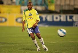 Mamelodi sundowns vs amazulu fc : S7ykilqvwomaum