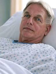 Is it just me or did Mark leave the group 👀