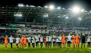 Dan kan het nooit een speler van het nederlands elftal zijn geweest. Bijna Achthonderd Spelers Kwamen Uit Voor Oranje Hoeveel Uit Amersfoort Destadamersfoort