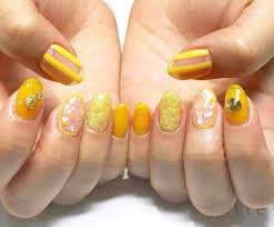 Los esmaltes para uñas semipermanentes son uno de los artículos más vendidos de aliexpress, pero hay algunos que tienen mejor. 2
