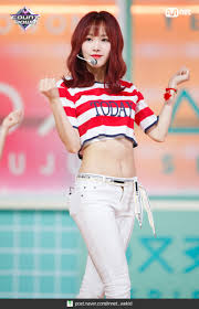 Pin By Avshirtdesigns On From Reddit Kpop Girls Fashion Gfriend Yuju