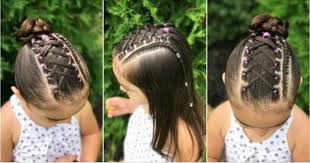 Acconciatura treccia spina di pesce bimba prima comunione. 10 Acconciature Per Bambina Facili E Veloci Le Amerete