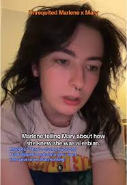 Mary being Marlene’s fruity awakening >> #themarauders #marauderstok  #maraudersera #marlenemckinnon #marymacdonald #lilyevans #siriusblack  #jamespotter