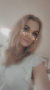 Hello everyone. Woman, 29, shoe size 35, Norwegian .. and dull. Most of the  time when go to stores, I try hard to avoid buns, (because their my  favorite, and its not