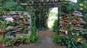 You can get lost in gainesville's kanapaha botanical gardens: University Of South Florida Botanical Gardens Tampa Fl Museum Artgeek