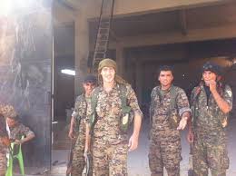 Con il libro di davide grasso ritorna la collana. La Guerra Di Davide Arruolato In Siria Contro L Isis Corriere It