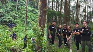 Nah jika kamu sedang mencari informasi tentang fahmi nasrullah, seperti agama fahmi, umur fahmi, dan lain sebagainya. Jordi Onsu Beberkan Kronologi Kecelakaan Anggota Timnya Merasakan Keanehan Ada Yang Kesurupan Tribunnews Com Line Today