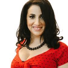 Mona Hurst's Instagram, Twitter & Facebook