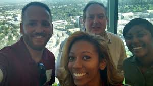 Elle Berry Johnson (@ElleBerryJ)