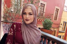 Belajar menjadi pemimpin startup dari tiga ceo sukses kelas dunia. Kisah Hijrah Perempuan Cantik Meksiko Alasannya Berhijab Penuh Perjuangan Okezone Lifestyle