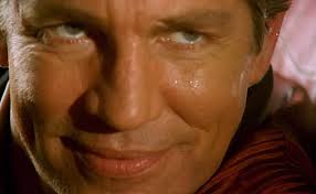 Ik weet dat het een impopulaire mening is, maar Eric Roberts wordt serieus  onderschat als de Meester : r/doctorwho