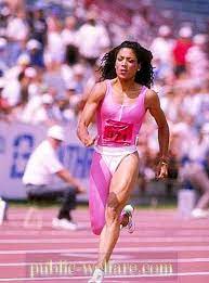 Olympic trials in indianapolis, griffith joyner ran the 100 m in 10.49 sec., a world record that still stands. Florence Griffith Joyner Biografie Und Todesursache Prominente 2021