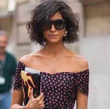 The fullness created by the wavy hair and shaggy layers pictured here gives the crown more volume, and the bangs and bits create such a flattering frame for the face. 55 Ravishing Short Hairstyles For Ladies With Thick Hair My New Hairstyles