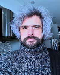 thanks for the quickie, philly. now back to the west. \\ walk down the  stairs, toward a mystery, hope to find kindness and love.