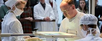Staff at berlin's charité hospital witness history being made, including vaccine breakthroughs in the 1880s and eugenic practices during world war ii. Jetzt Auch Offiziell Fixiert Dritte Charite Staffel Kommt Dwdl De