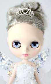 Ofelia Lynn's Instagram, Twitter & Facebook