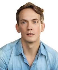 Meet the team of wellness experts, from physiotherapists, dietitians,  massage therapists, personal trainers, yoga & pilates instructors and more!