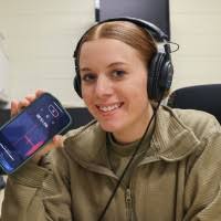 100+ Profile mit dem Suchbegriff „Stokes“