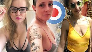 Viele frauen wollen dem gesellschaftlichen schönheitsideal gerecht werden und. Body Positivity Saggyboobsmatter Hangebusen Erobern Das Web Krone At