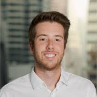 Danielle Bessette's Instagram, Twitter & Facebook