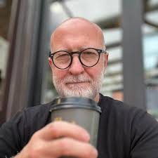 Good morning, San Diego. First show of the Band tour tonight at Music Box.  Craig Finn is special guest support. Tickets available at the door.