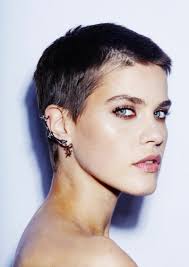 kurze haare stylen 5 angesagte kurzhaarfrisuren fur damen kurze haare stylen frisuren kurze haare stylen kurzhaarfrisuren