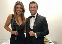 He is now 49 he is very much popular over his social media, his followers on instagram, twitter, and youtube. Hijo De Ivette Vergara Y Fernando Solabarrieta Compartio Destapada Imagen En Instagram El Vacanudo Cl Noticias De Osorno Y Los Lagos