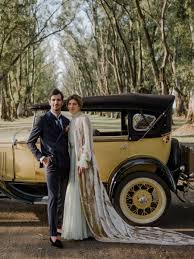 You've already helped your daughter pick out her fairytale wedding dress, and now it's your turn to find something that will make you feel equally magical on this memorable day. The Bride Wore A Velvet Cape And Rode In A Carriage For Her Wedding In Argentina Vogue