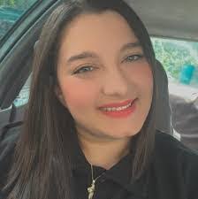 Patricia Collen's Instagram, Twitter & Facebook