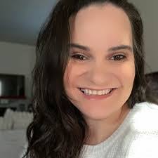 Amanda Chesson's Instagram, Twitter & Facebook