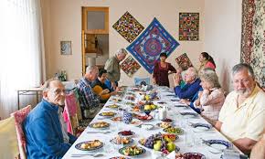 Etiquette The Table Manners In Russia Are Simple And Traditional Such As One The Oldest Or Most Honoured Guest Is Served First Two Men Pour Drinks F