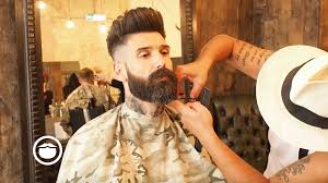Carlos costa's name may not sound familiar, but this young portuguese, born in september 10, 1986, often called charlie, is one of the most coveted physiotherapists, a career that embraced by chance. Getting A Beard Trim At The Barbershop Carlos Costa Beard Trimming Beard Beard Styles