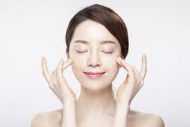 Giải đáp] Dùng serum có nên dùng kem dưỡng nữa không?