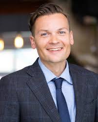 Mark Newport's Instagram, Twitter & Facebook