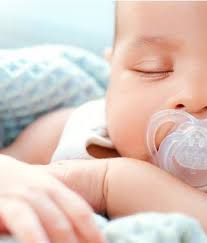 Silikonsauger halten länger als kautschuksauger; Baby Und Schnuller Kleiner Nuckel Ratgeber Nivea