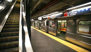 Nyc Is Hiring Mta Workers To Help With The Trashy Trains Problem Local Records Office New York City City Subway