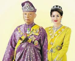 Semenjak itu baginda jarang kelihatan di khalayak ramai kerana perlu menjalani rawatan. Sultan Pahang Boleh Jadi Agong Dengan Tugas Dijalankan Pemangku