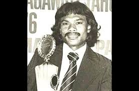 Mokhtar dahari gick i pension i maj 1986 efter att ha vunnit malaysia cup för selangor. Malaysian Football Legends Mokhtar Dahari Goal Com